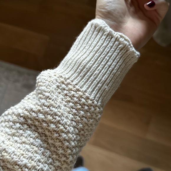 Cream Sweater with Embroidered Details - Picture 5 of 8